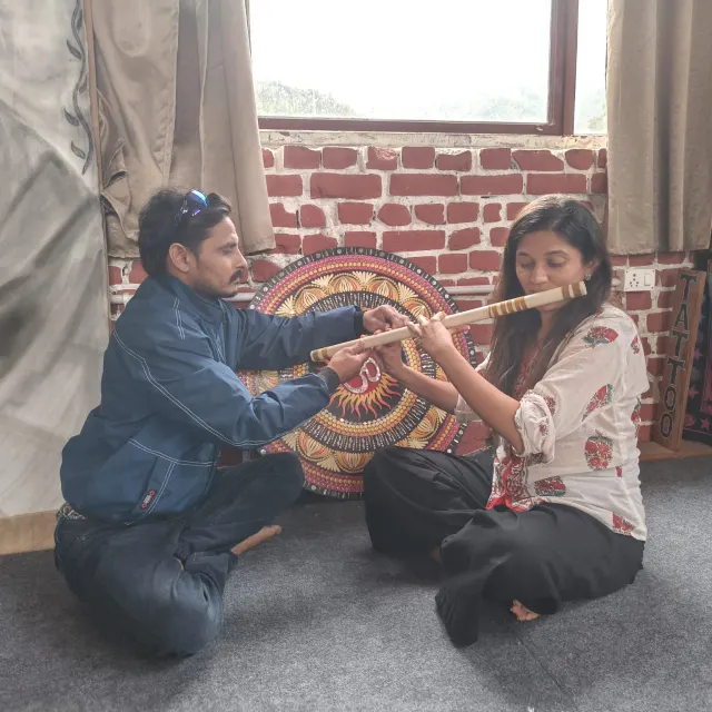 Guitar and Western music classes at Anhad Flute, Rishikesh